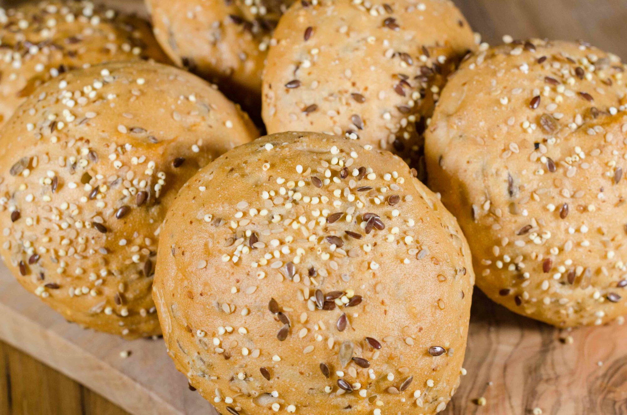 meergranen broodjes 2 Glutenvrij lactosevrij meergranen broodje